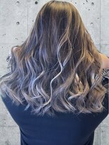 ヘアーデザイン ディードット ウル(D. ulu)&nbsp;【渡辺秀斗】ハイライトカラー