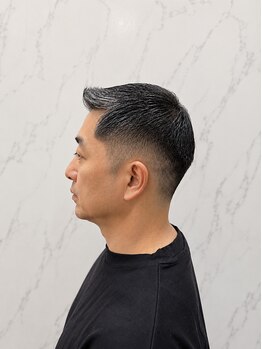 ヘアーズ ゼノン ルクアイーレ店(HAIR'S ZENON)の写真/【梅田/西梅田】仕事でも好印象◎白髪ぼかし・白髪染めで自然な大人の印象へ