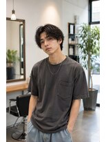 MEN's Baguz MEN'Sカット/ MEN'Sパーマ/ MEN'Sカラー メンズセンターパート無造作ウェーブパーマ