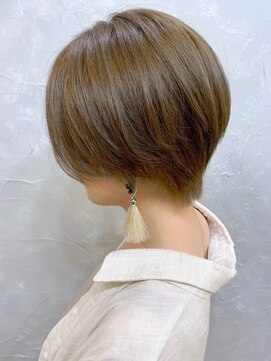 ラヴリア クルメ(LOVERIA KURUME) ≪LOVERIA KURUME/久留米≫大人かわいい丸みショート