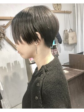 ヘアーアンドアトリエ マール(Hair&Atelier Marl) 【Marl】360度綺麗な形のハンサムショート♪