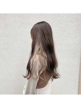 レーン(LANE) インナーカラーミルクティーベージュ。