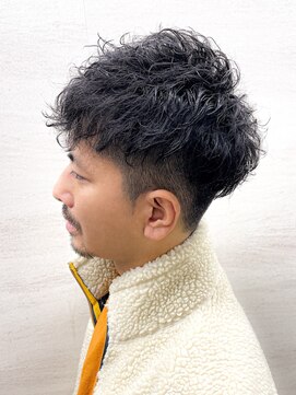 ヒロギンザ 御徒町店(HIRO GINZA) ツーブロック×ツイストピンパーマ