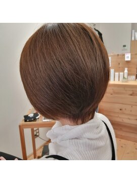 ナチュラル ピュール(Natural pur) ショートボブ