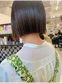 ぱつっとボブ