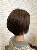 ショートボブ