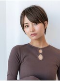 20代30代丸みショート似合わせカットシースルーバングハイライト