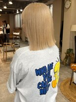 トナリ(tonari)&nbsp;ハイトーン　切りっぱなしボブ　ケアブリーチ【鹿児島中央駅】