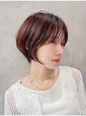 大人ショートボブ前髪ありひし形丸み丸顔面長絶壁 K20240627