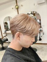 アトラクト バイ ラック 津田沼(Attract by LUCK)&nbsp;センターパート/ミルクティーベージュ/メンズ/津田沼/ブリーチ