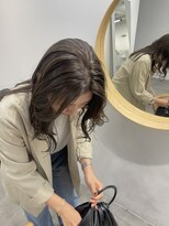 ディッシィ 立川(D'ICI) 《SAYAKA》透明感オリーブベージュ