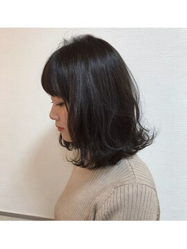 ルシード スタイル レクラ 栄生店(L'UCIDO STYLE L'eclat) 切りっぱなしボブ！ネイビーカラー！