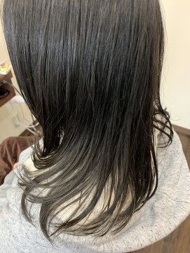パチャールヘアー(PACAR HAIR) 透明感のあるアッシュ系グラデーションカラー