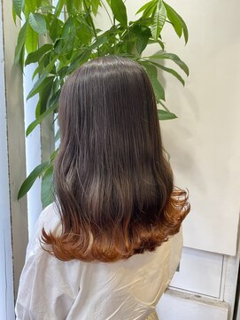 アン(Hair make un) オレンジ裾カラー