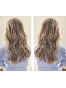 サロン クィ ベルジョーネ(SALON QUI BELLGIONE) 【ハイトーンベージュ】コントラストハイライト