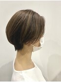 大人ショート×ハイライトスタイル
