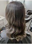 【Luclo】艶感グレージュ×外ハネウェーブ