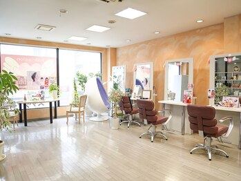 ヘアーサロン スノーヴァ 松原店の写真/【獨協大学前駅東口 徒歩2分】hair salon snovaは少人数制のアットホームなサロン♪男女問わず美容をお届け