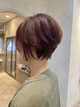 ラボヌールヘアーグレース 門前仲町店(La Bonheur hair grace) 前下がりショートスタイル