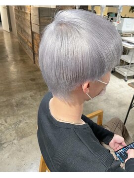 ニュート(Neut ) メンズホワイトシルバー/ケアブリーチハイトーン カラー/名古屋