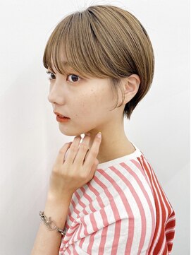 ガーデン タチカワ(garden tachikawa) ベージュ×丸みショート