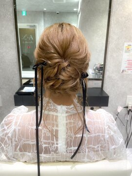 ルミュドゥプレシャス(LEMIEUX de precious) 結婚式ヘアアレンジリボンルーズアップ