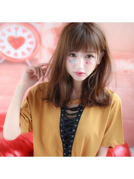 マーリャヘアー(mallia hair) レイヤースタイルレイヤーカットロングレイヤー小顔スタイル