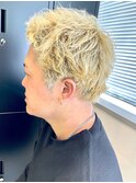 《Agu hair 小木曽》スパイキーショート×ハイトーン