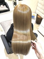 エミュスト(Emuest) 【松葉】髪質改善/髪質改善トリートメント/髪質改善