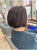 ステップボーンカットカットボブショートハイライト白髪ぼかし