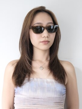 ランプ 代官山(the lamp) ナチュラルな大人レイヤーカット×ベージュカラー