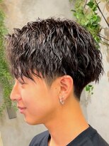 ハーシーバイアポロ 相模大野(HERSHE by apollo)&nbsp;MEN’S HAIR/ブルーブラック/フェザーパーマ/ハイライト