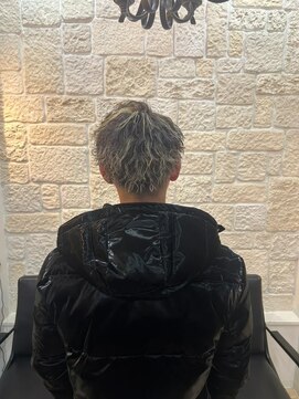 リル(lil) 髪質改善/白髪ぼかし/インナーカラー/ケアブリーチ/学割U24