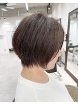 ユニークバイケンジ 町田(unique KENJE)&nbsp;大人世代30代・40代絶壁カバーくびれショートボブ