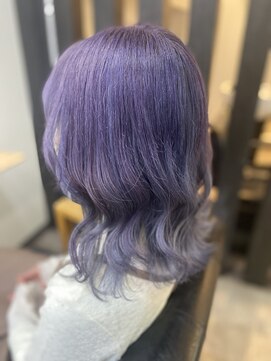 ラビス クローバー(Lovis clover) ラベンダー ブルーアッシュ くびれヘア アンブレラカラー