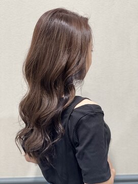 フェアリーテール つきのわ店 モーブグレージュ