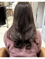 クーラ(Cura) 【Cura原宿】緩めコテ巻き風パーマ・ローレイヤー