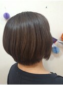 ショートボブ