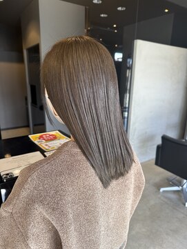 フィオーレ ヘアデザイン(FIORE hair design) 透明感抜群オリーブベージュ