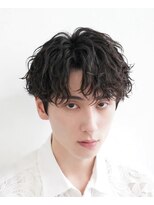 フィフス 栄(fifth)&nbsp;名古屋栄フェザーパーマツイストスパイラル眉毛fifthメンズ韓国