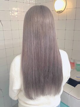 フウ(fuh) 【iam】pail gray color