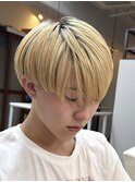 刈り上げマッシュ/刈り上げショート_ホワイトブロンド/金髪