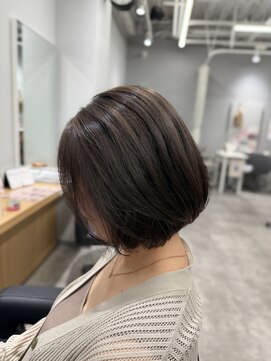 アヴァンス 京橋店(AVANCE) ナチュラルグレージュハイライト