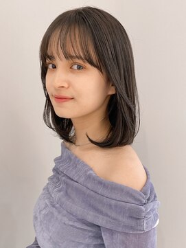 アグノス 青山(Agnos) ミディアムヘア 暗めカラー デザインカラー くびれヘア