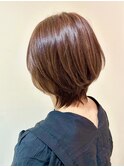 大人可愛いウルフレイヤーボブ丸みショート30代40代50代