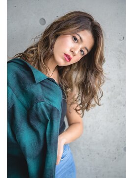 アンク クロス 吉祥寺店 【ANKHCROSS吉祥寺】明るく見せるハイライト