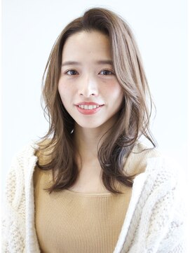 アフロート ルヴア(AFLOAT RUVUA) AFLOAT RUVUA京佳『イルミナカラーで柔らかヌーディーベージュ』