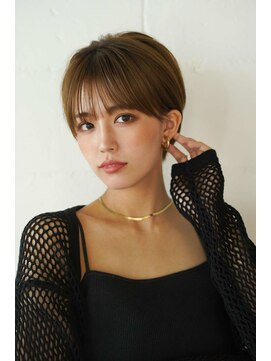 シェル 国分寺(shell) くびレイヤーエモージュグレージュカラーくびれショート/国分寺