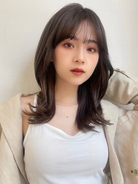 ハニー 町田(HONEY) 韓国風リバースカール レイヤーカット オリーブベージュ