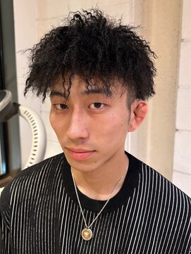 リンネ(Lin'ne) ハリガネスプリングパーマ